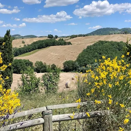 Casale Refoli Country house *